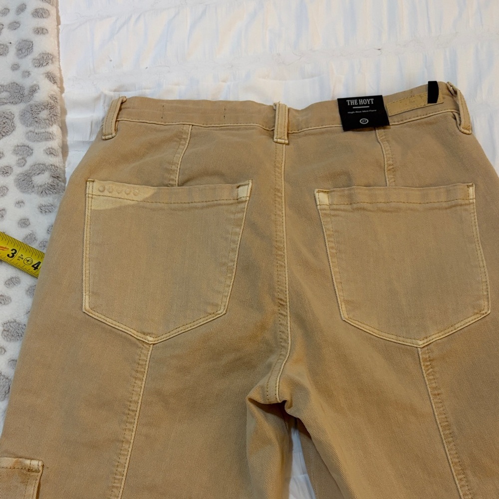 Blank NYC high rise mini flare Beige Utility Cargo Pants size 27 new with tags - Picture 9 of 9
